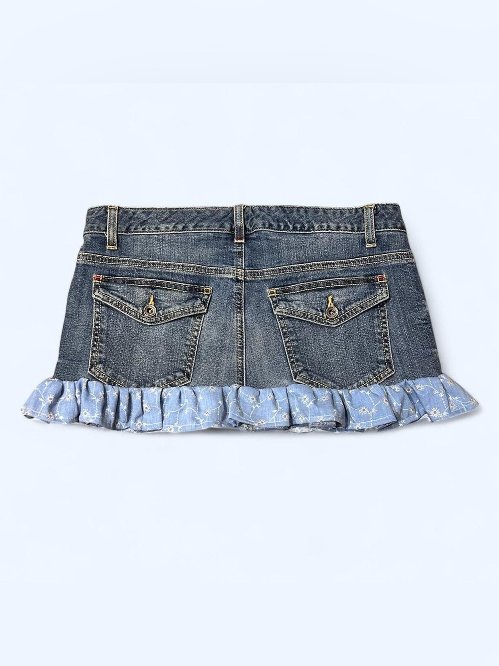 Y2K Floral Ruffle Mini Skirt by Tommy Hilfiger!
